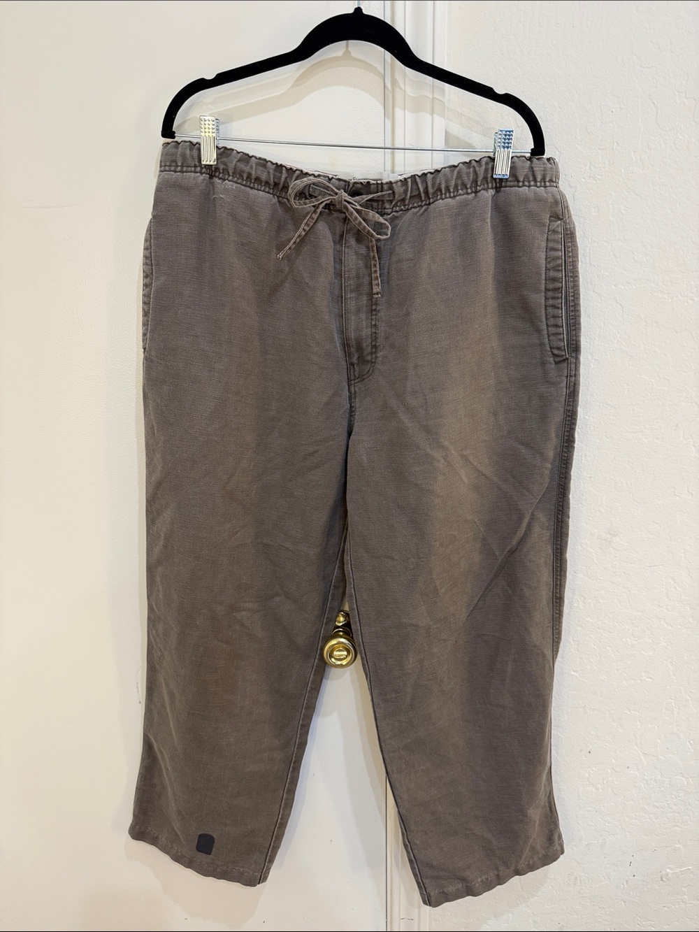 Perry Ellis Men's Corduroy Drawstring Pants in Taupe Gray